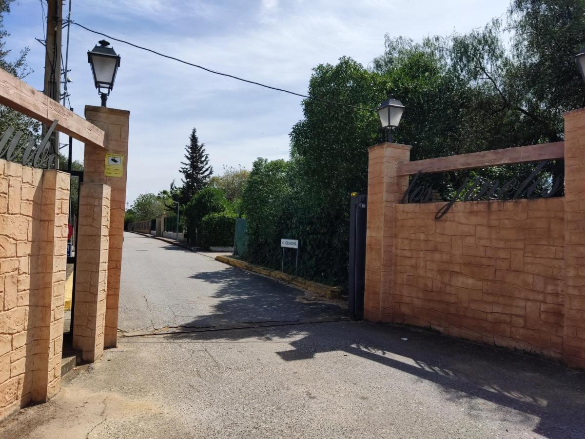 Apartamento El Grifo Καρμόνα Εξωτερικό φωτογραφία